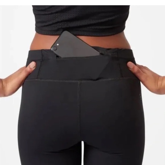 Sweaty Betty The Zero Gravity Leggings Black and Orange - Picture 7 of 16